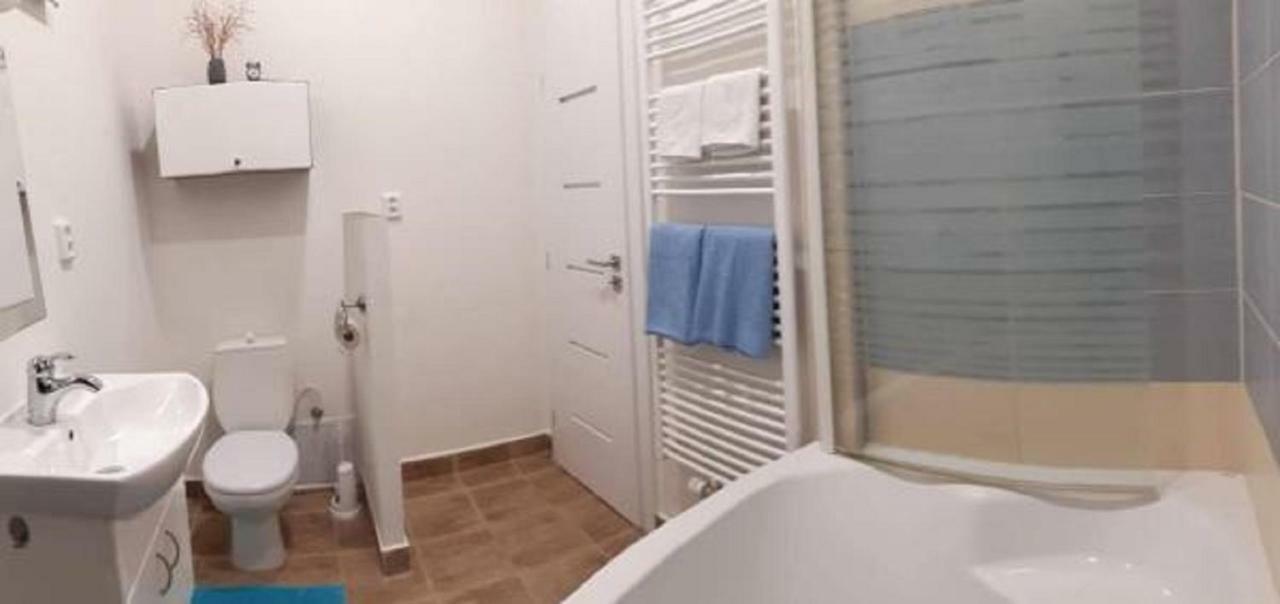 Apartment Krale Jiriho Карлови Вари Екстериор снимка