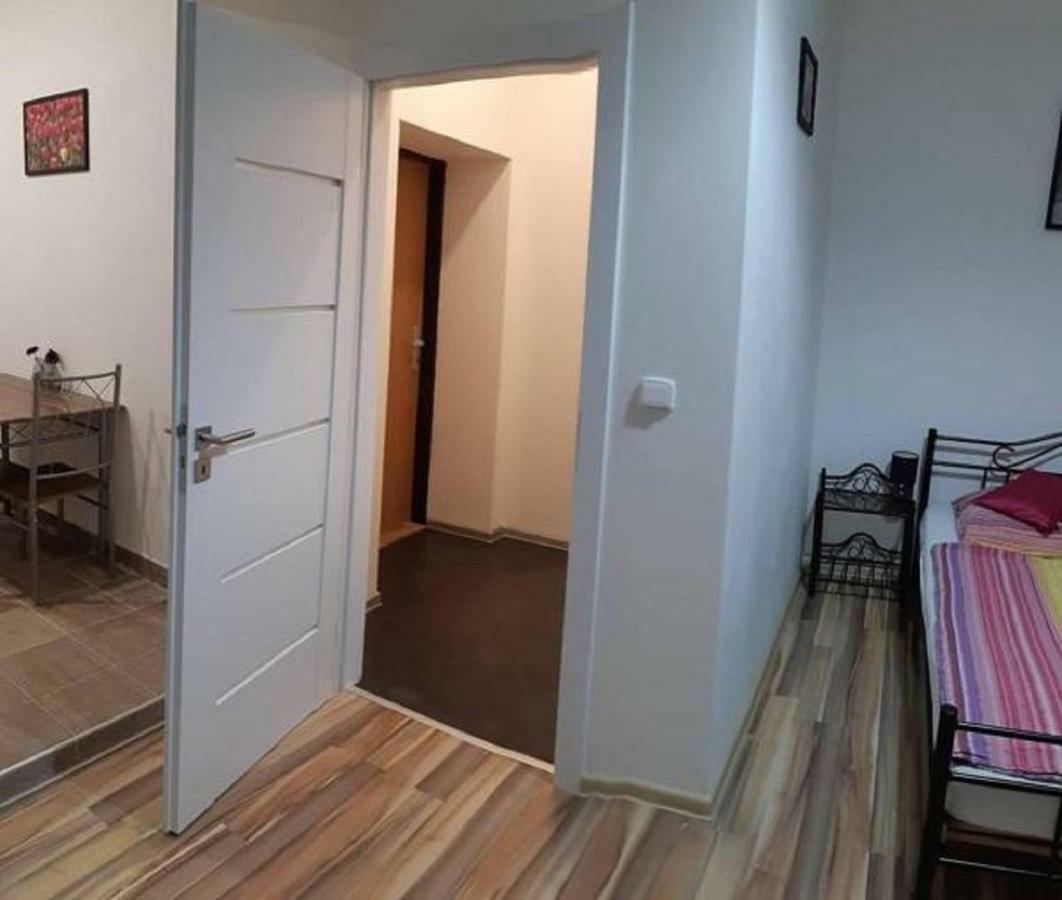 Apartment Krale Jiriho Карлови Вари Екстериор снимка